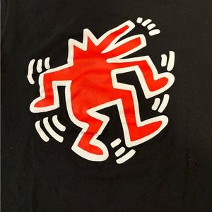 Keith Haring barking red dog black tee size small
